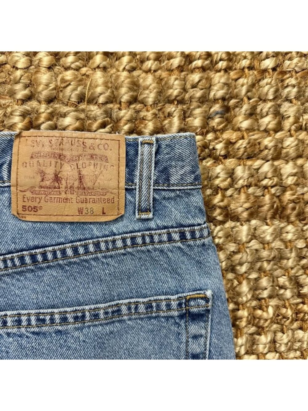 Vintage Levi's 505 Regular Fit Denim Jean Shorts Light Wash Blue Men's Size W38